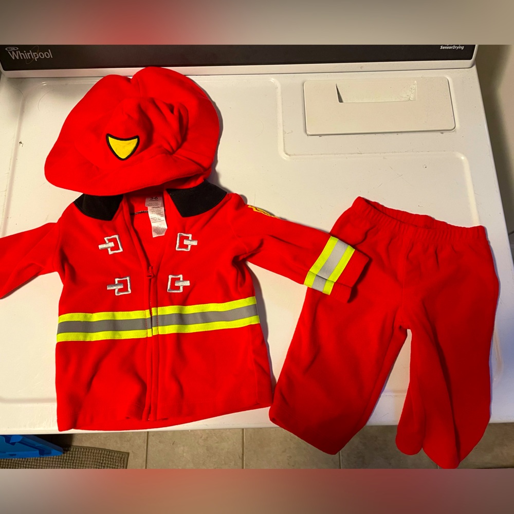 Infant fireman costume